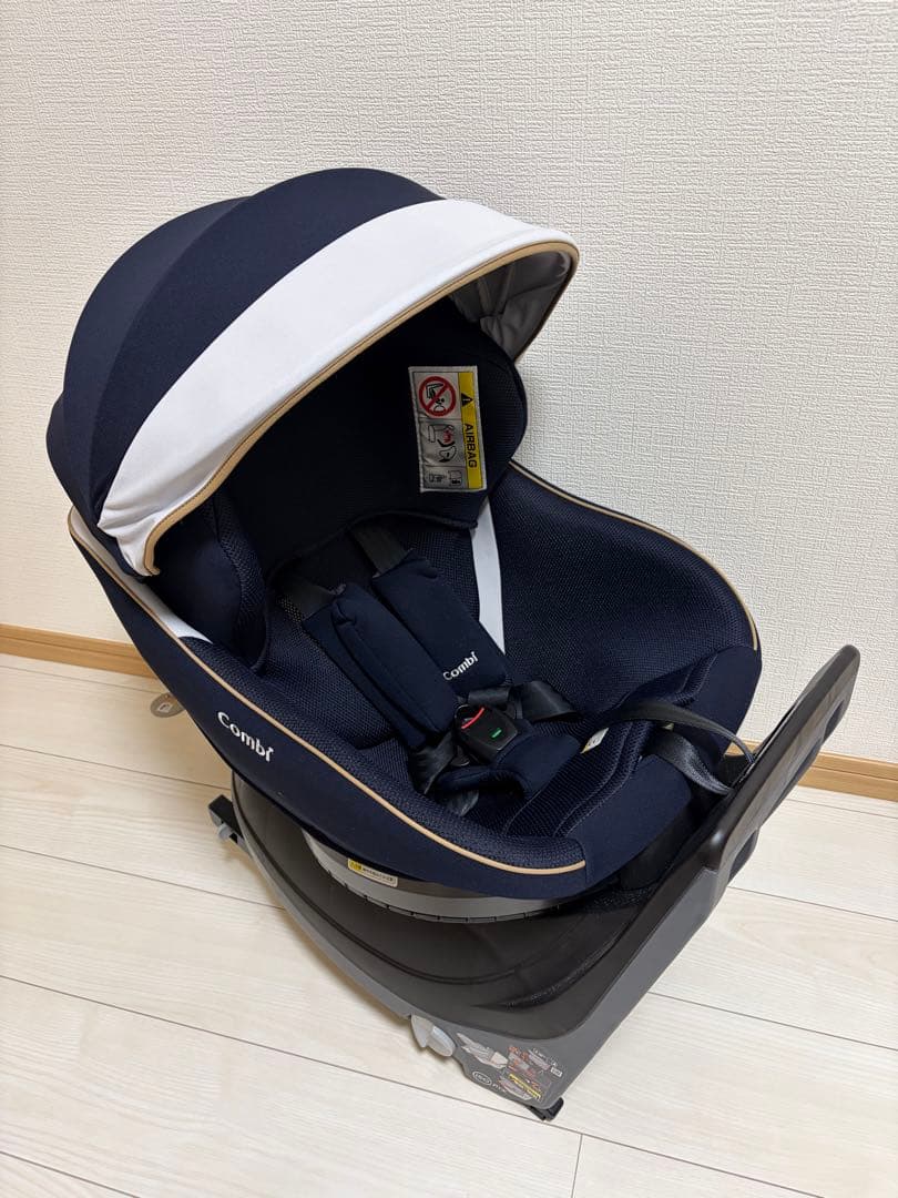 コンビ チャイルドシート クルムーヴスマート　ISOFIX （CG-UIG）