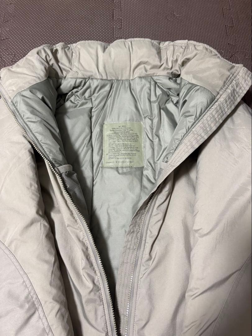 【希少美品】ECWCS Gen3 Level7 M REGワイルドシングス社製