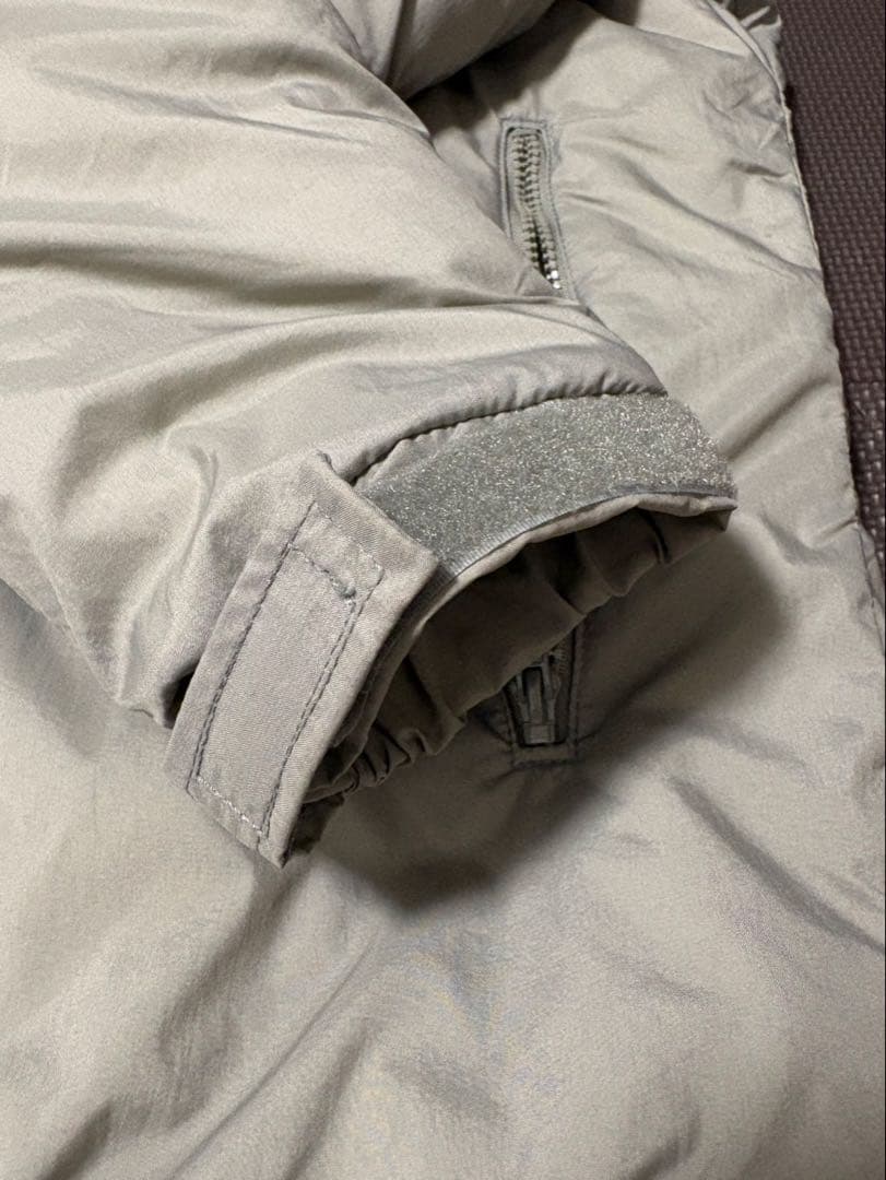 【希少美品】ECWCS Gen3 Level7 M REGワイルドシングス社製