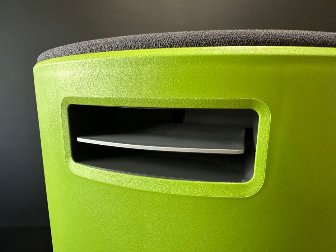 Steelcase 昇降スツール Turnstone Buoy グリーン