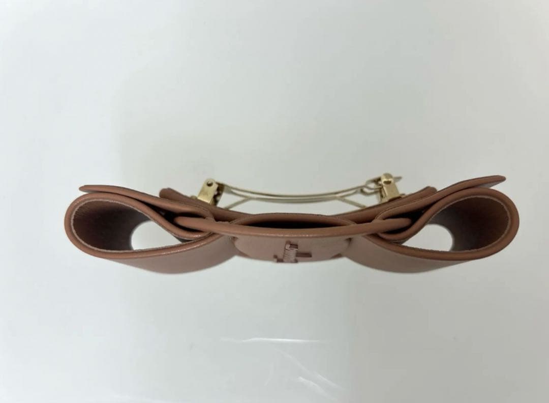 フェラガモ　Ferragamo バレッタ