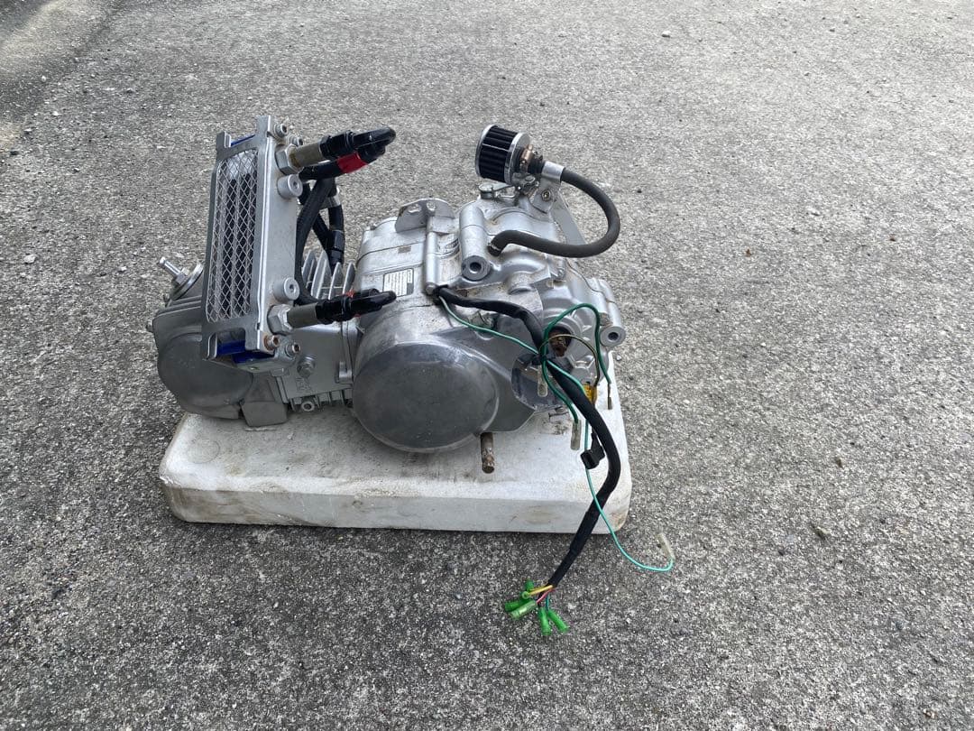 バイク　エンジン　中華　150cc 　現状渡し＆送料込み