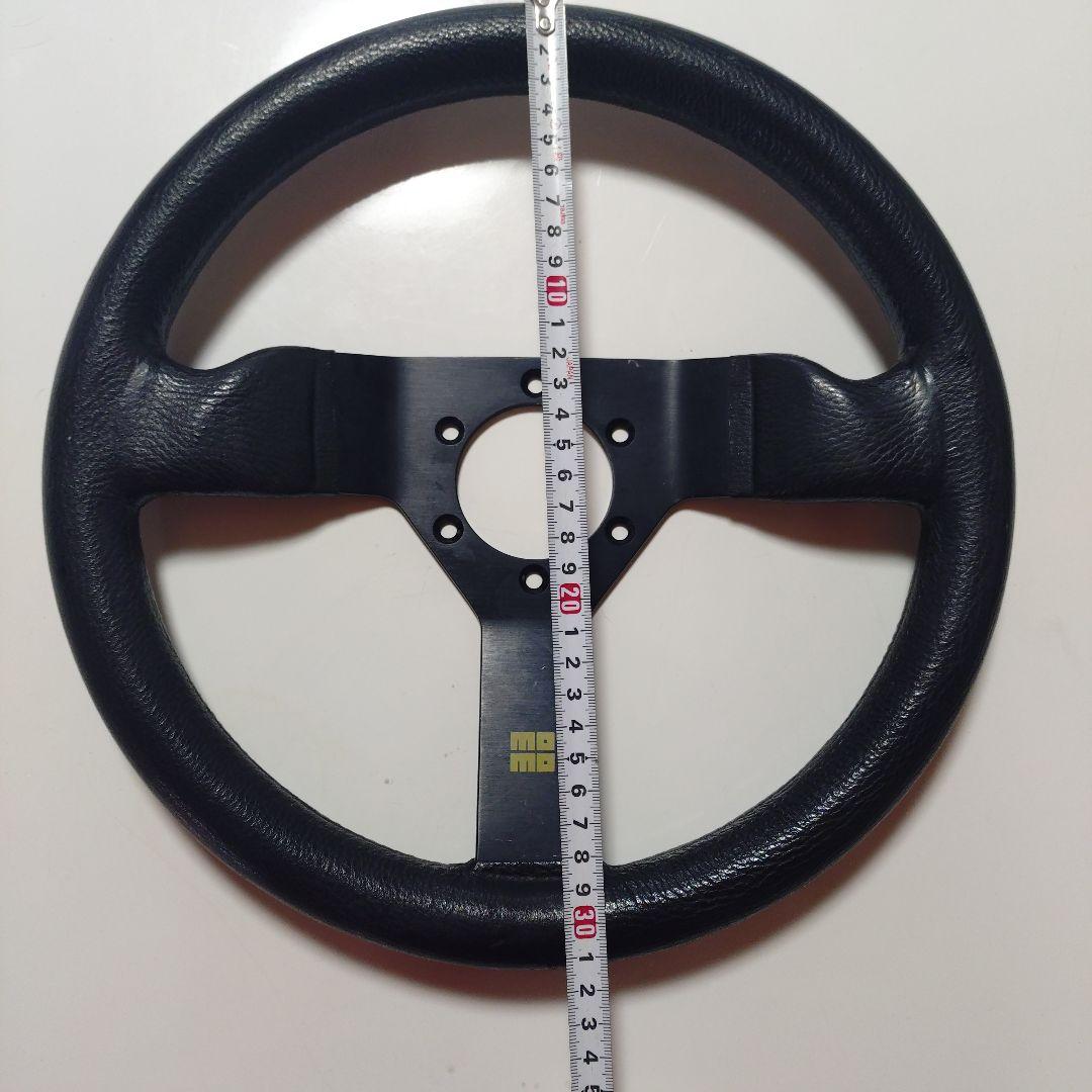 MOMO スポーツステアリング 30cm 黒