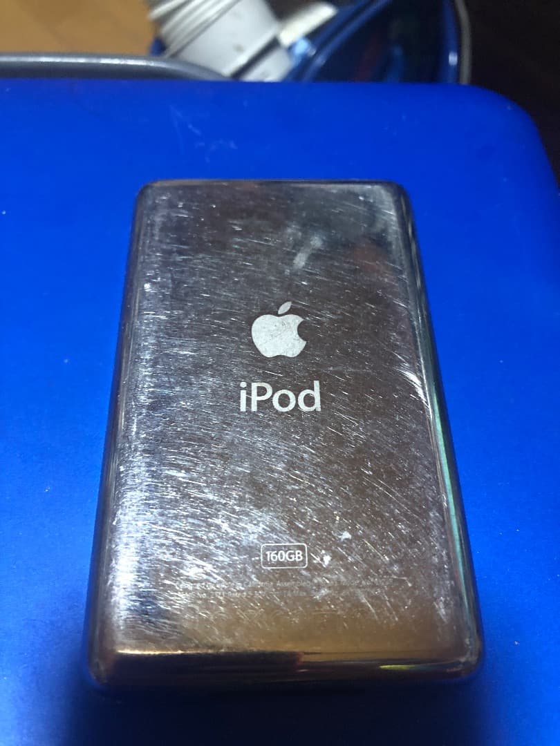 iPod Classic 第5.5世代SSD化256GBスケルトン 電池新品