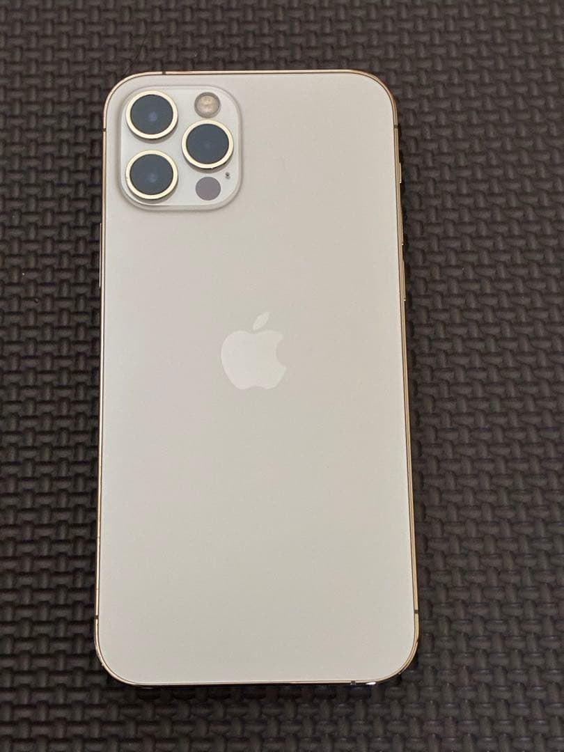 美品！ iPhone 12Pro ゴールド本体