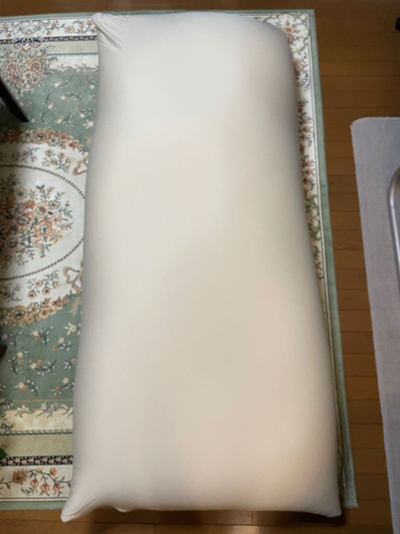 yogiboヨギボーマックス　 ビーズクッション（12000円の送料込）