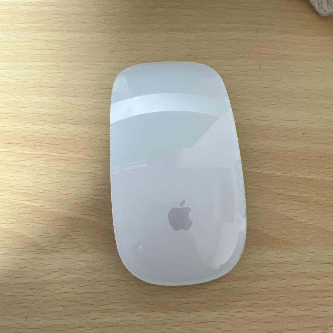 Apple iMac 2017 21.5インチ 純正キーボードマウス付き　箱付き