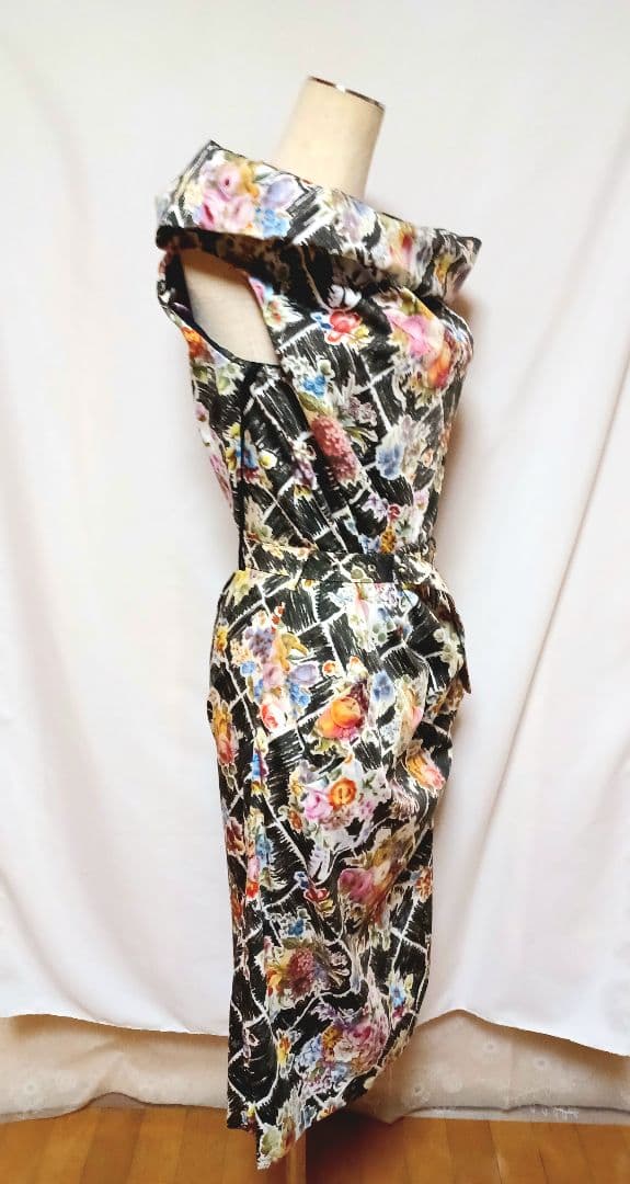 ヴィヴィアンウエストウッド　2015SSフローラル柄コルセットロングドレス