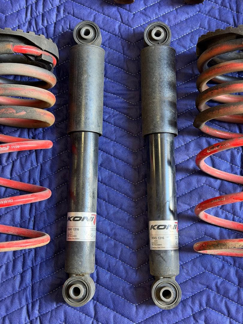 アバルト595コンペティツィオーネ 純正KONI & Eibachサスペンション