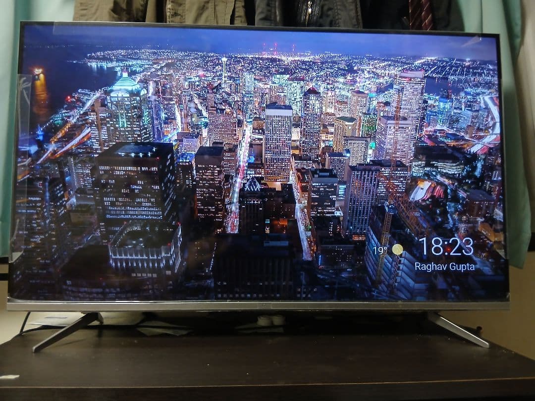 【極美品】4K対応　スマートテレビ！TCL 43P715 43型　アプリ内蔵式