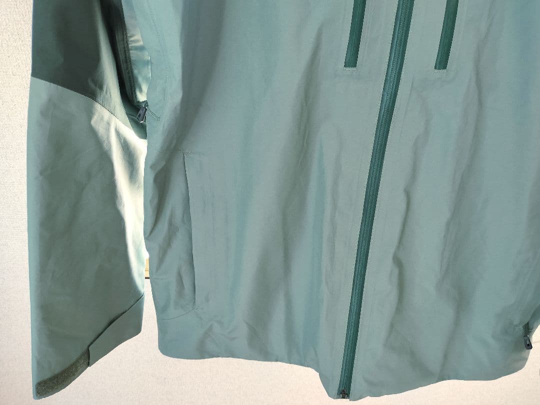 超美品 OUTDOOR RESERCH スノージャケット GORE-TEX