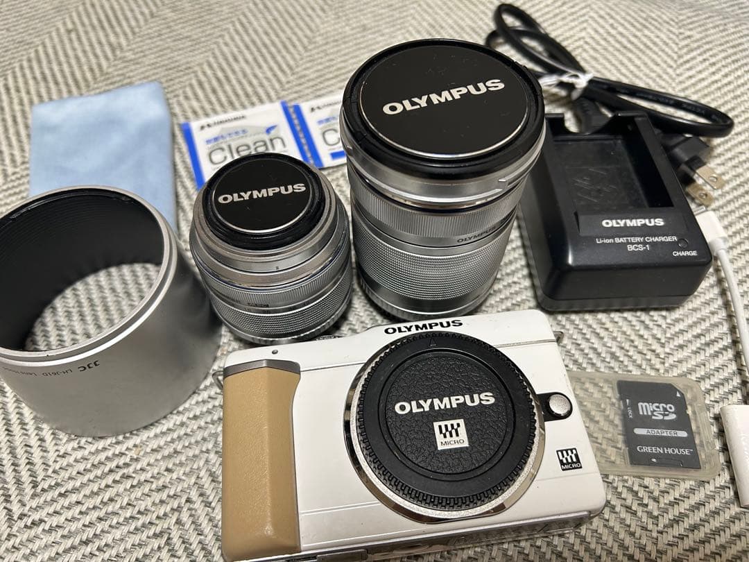 【お買得！】OLYMPUS PEN E-PL2 ミラーレス一　ズームレンズ2本