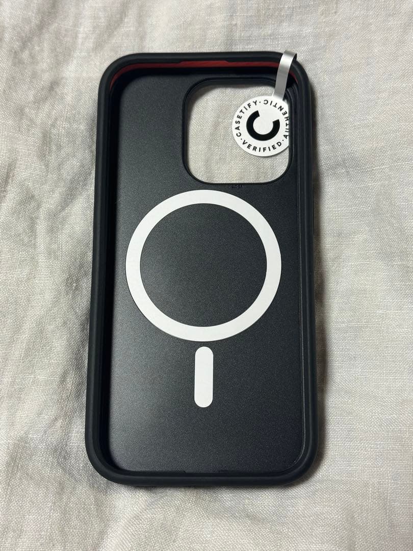 【新品】CASSETFY Chrome Doodles ケース