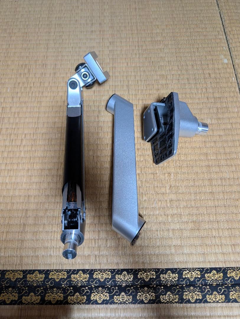 iiyama モニター 本体＋モニターアーム付