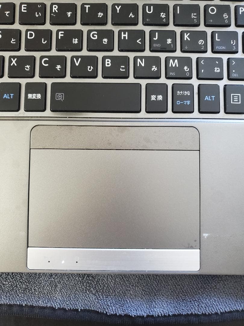 Dynabook R63 超軽量 8世代i5 16GB