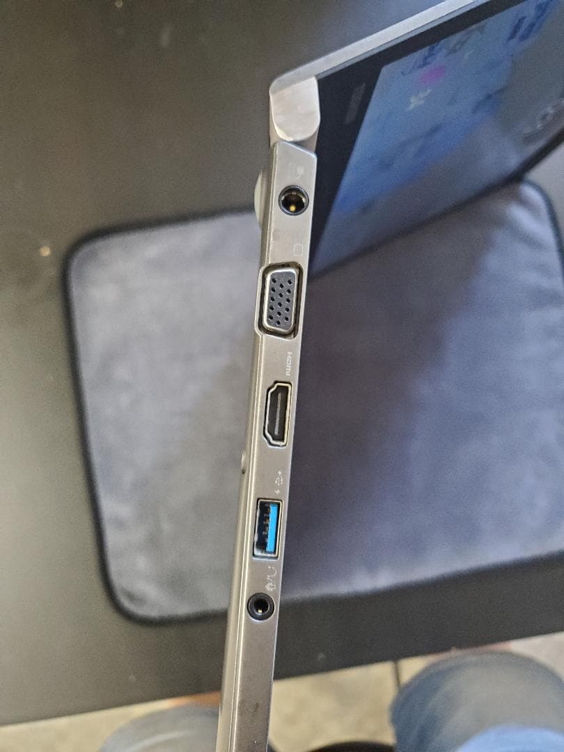 Dynabook R63 超軽量 8世代i5 16GB