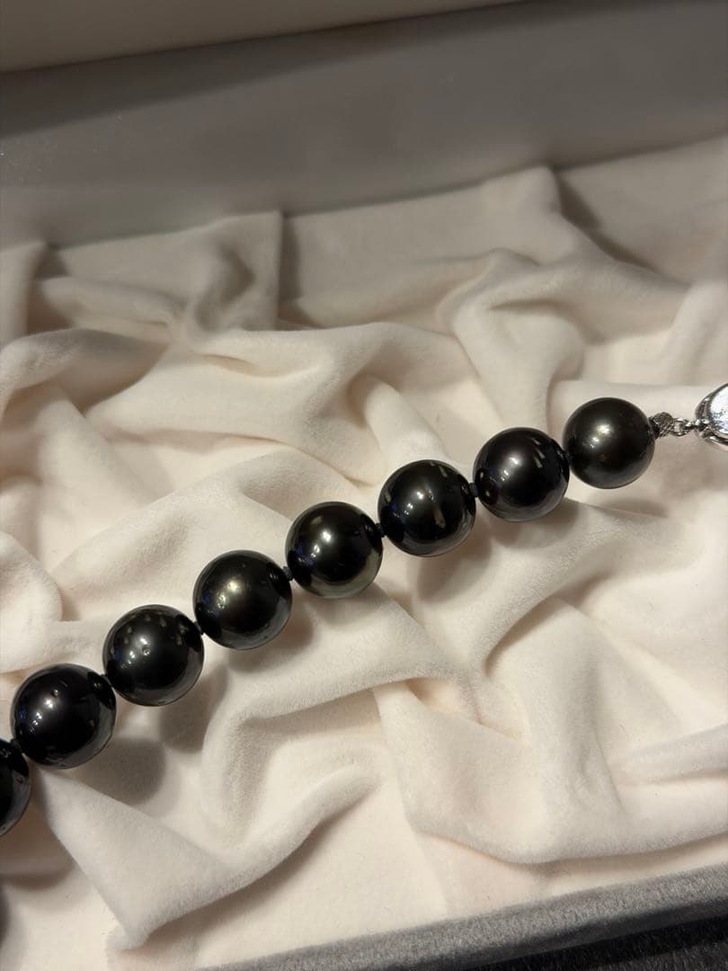 大粒 黒蝶真珠 ネックレス 鑑別書付き 10.5〜13.5mm 本真珠