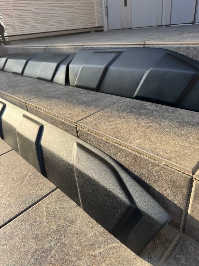 rav4 ドアプロテクター　ラプターライナー塗装　新品未使用