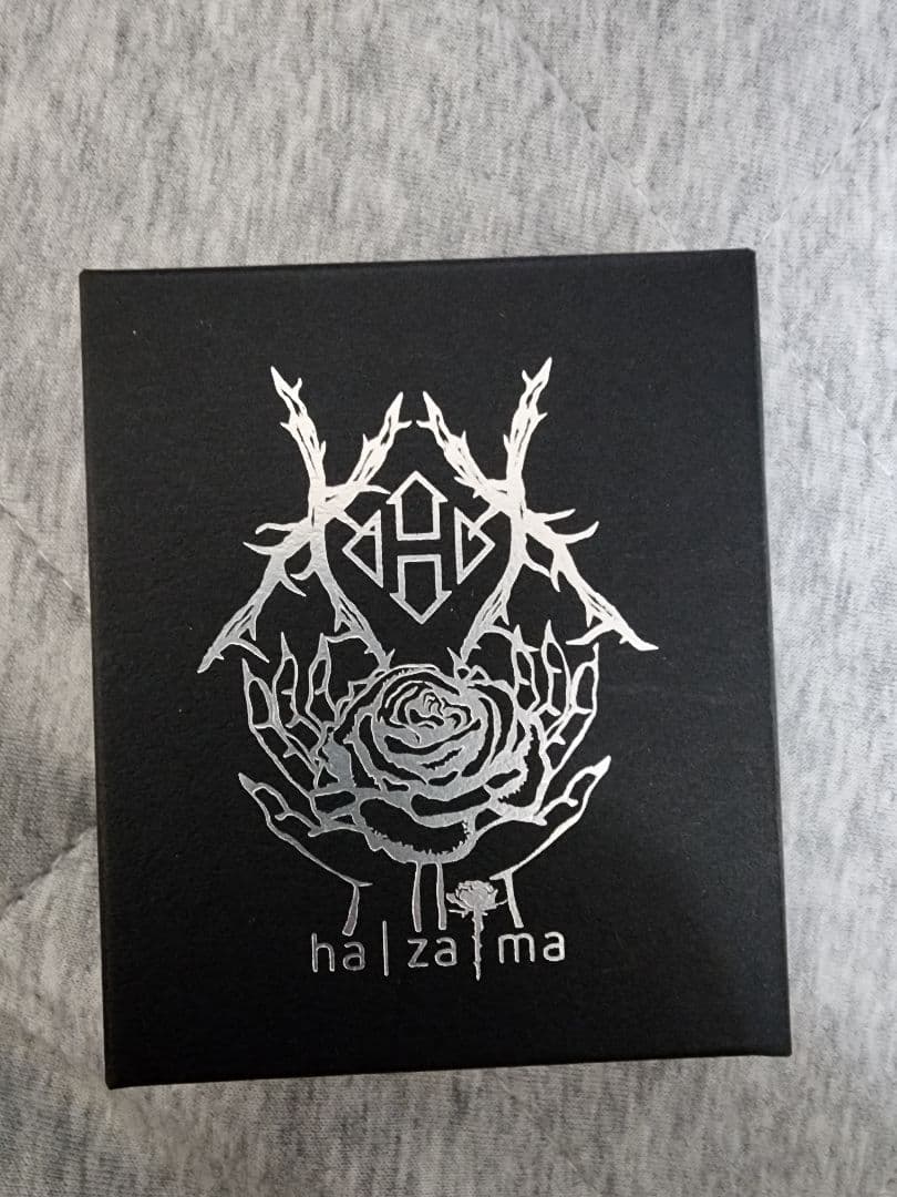 hazama×adoコラボ　ネクタイピン