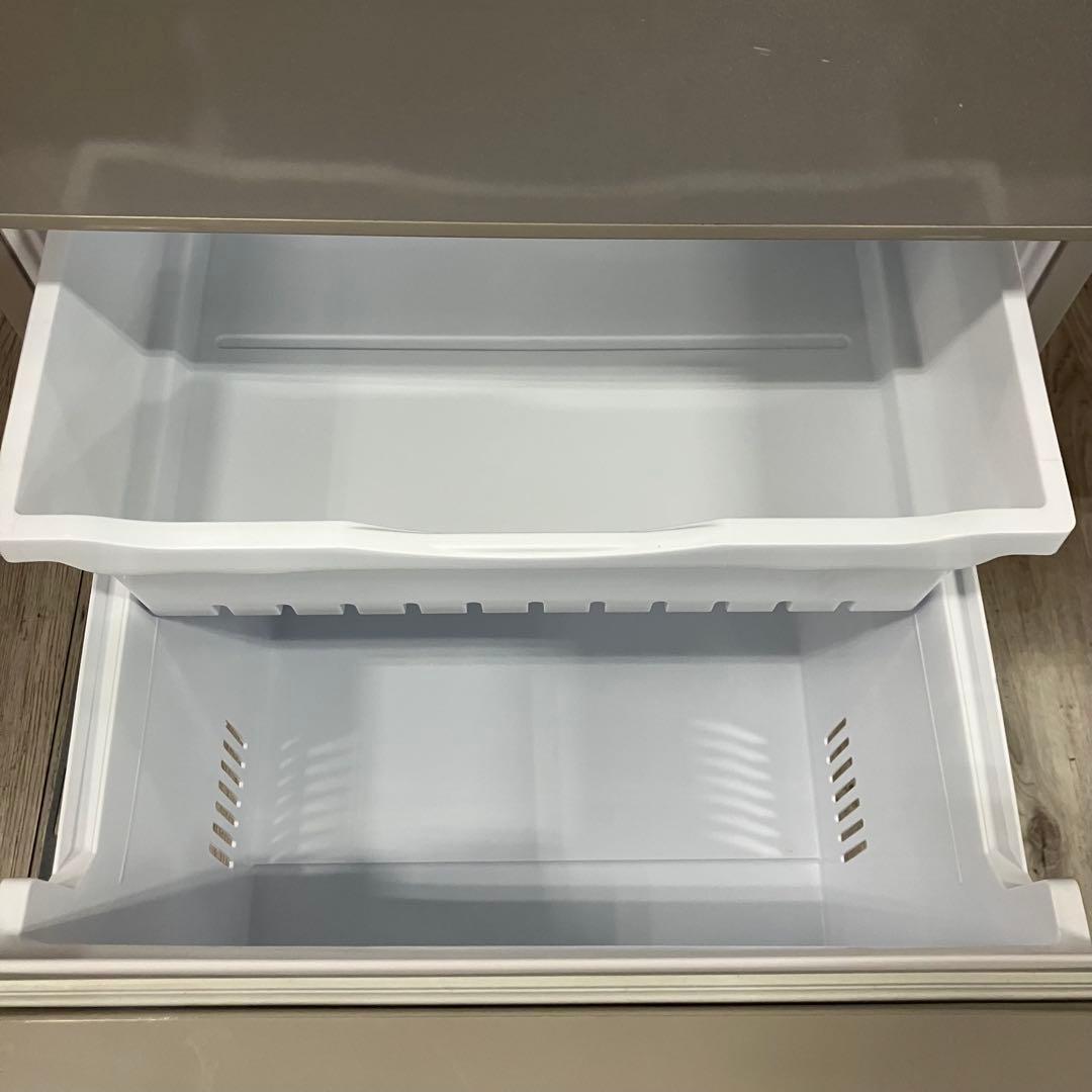 一都三県限定　配送設置無料　冷蔵庫　3ドア　HITACHI 日立　2017年製