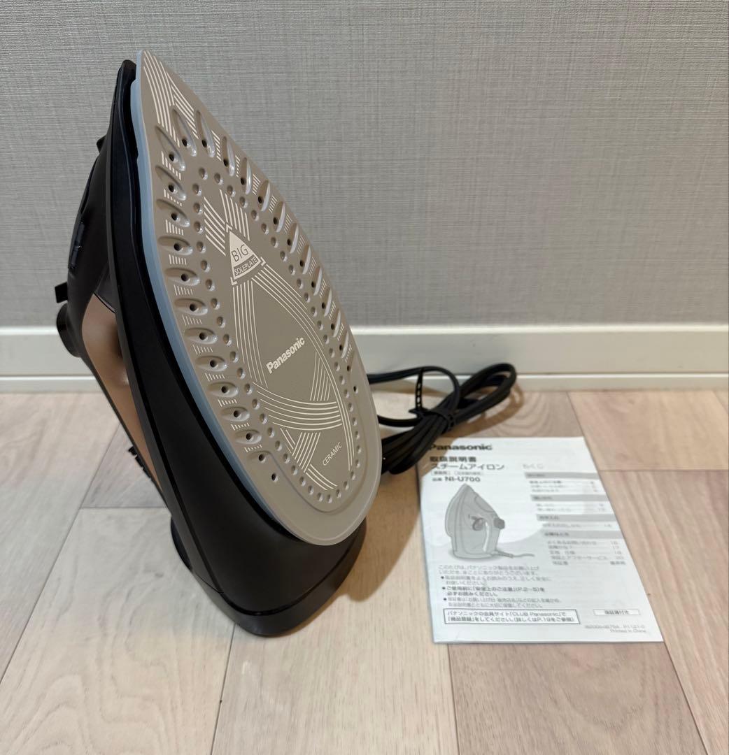 パナソニック コード付きスチームアイロン ゴールド調 NI-U700-N