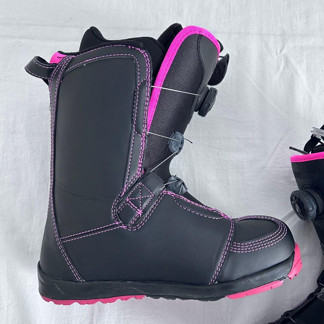 【美品】レディース スノーボードブーツ 24cm BUZ RUN ダイヤル式