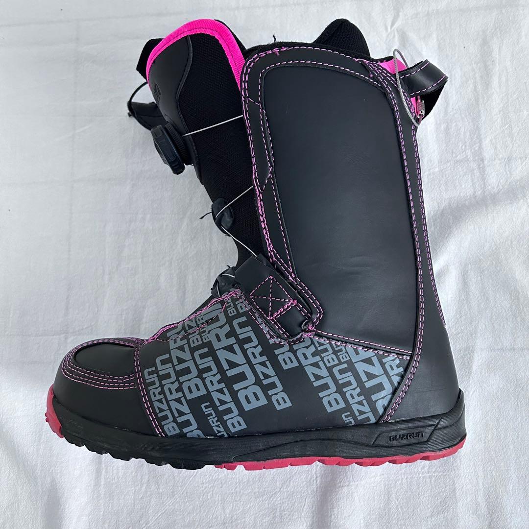 【美品】レディース スノーボードブーツ 24cm BUZ RUN ダイヤル式