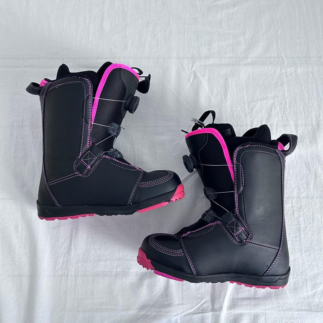 【美品】レディース スノーボードブーツ 24cm BUZ RUN ダイヤル式