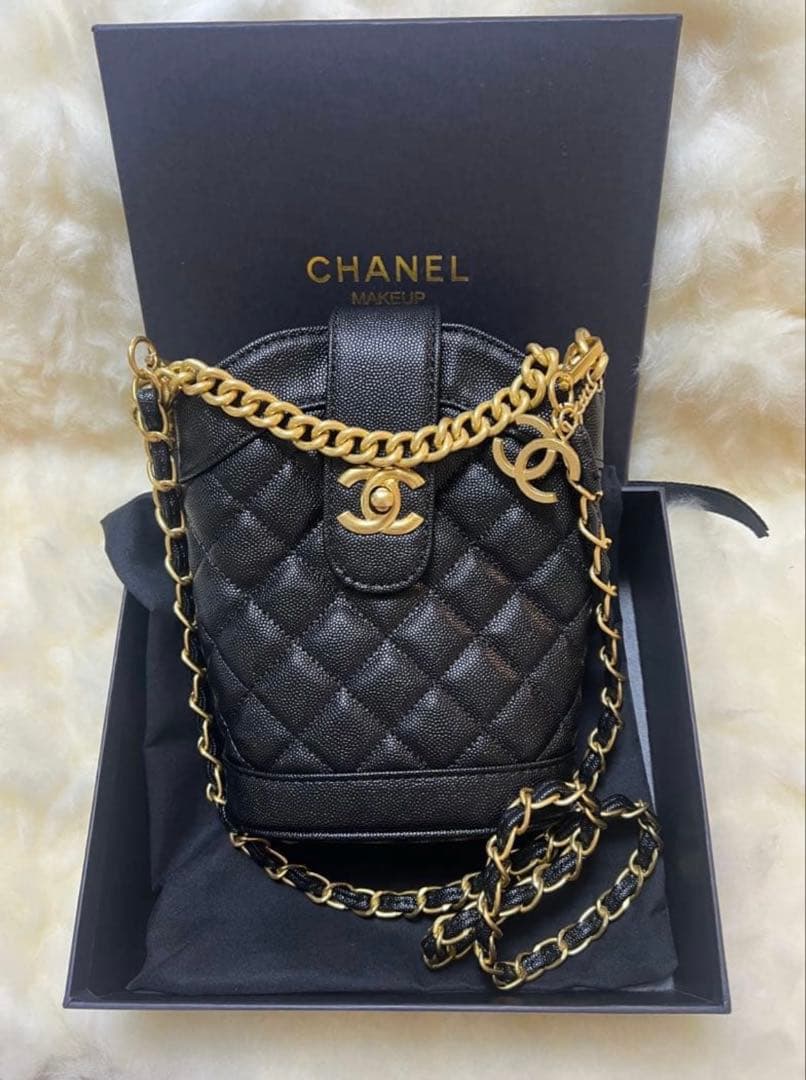 CHANELシャネルショルダーバッグ　ノベルティ