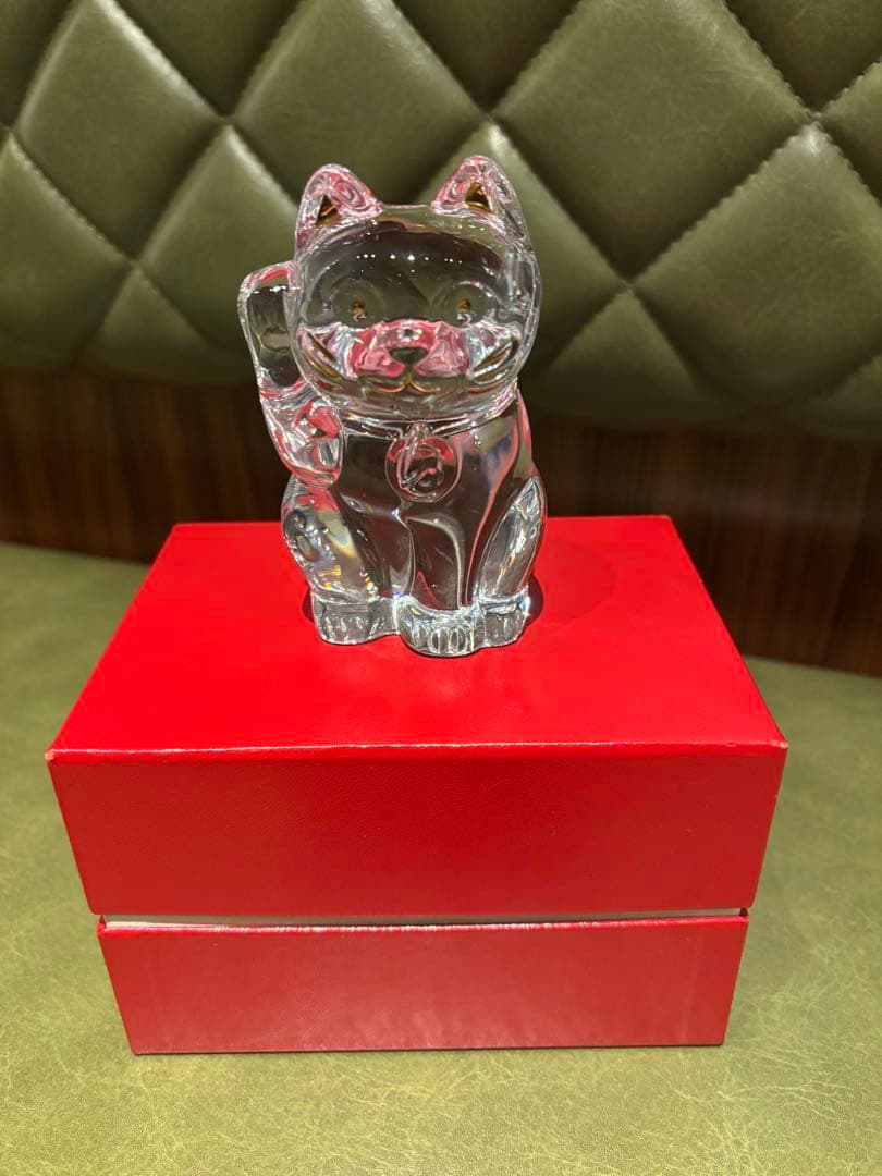 バカラ　招き猫　箱付き