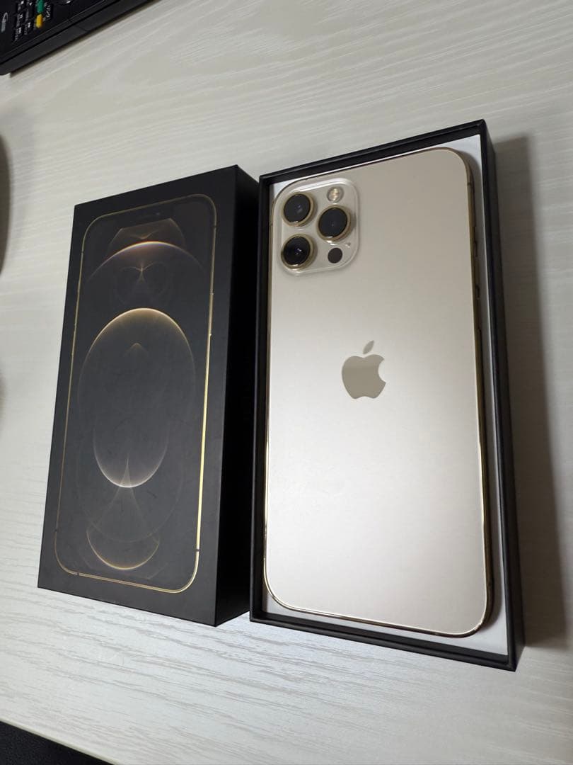 美品 iPhone 12 Pro max 256gb simフリー 88%