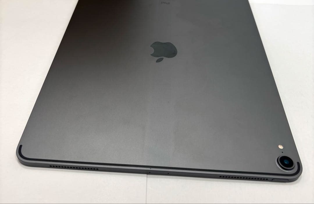 ❸ iPad Pro第3世代12.9インチ★64G グレー