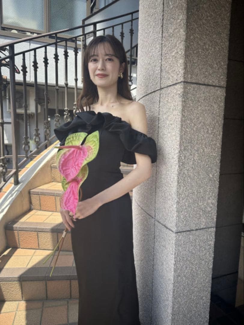 DRESS PRODUCTIONオフショルダーソフトマーメイドドレス