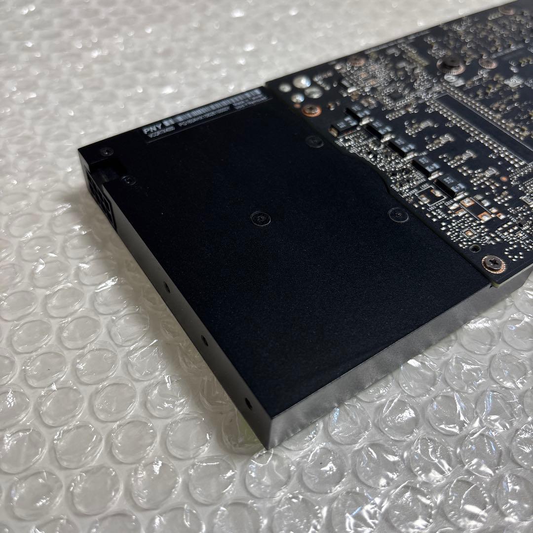 NVIDIA Quadro RTX 4000 グラフィックボード