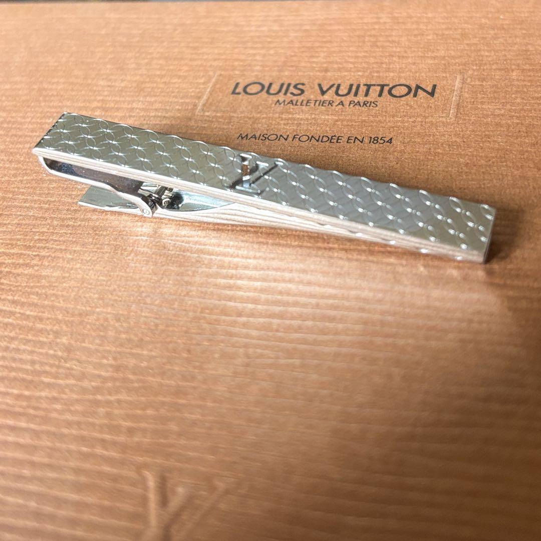 未使用★ヴィトン パンス・クラヴァット・シャンゼリゼ ネクタイピン M65042