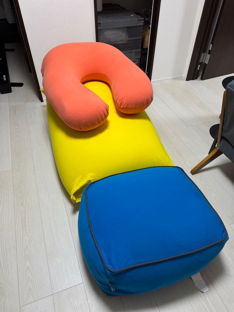 Yogibo プレミアム ビーズクッション イエロー