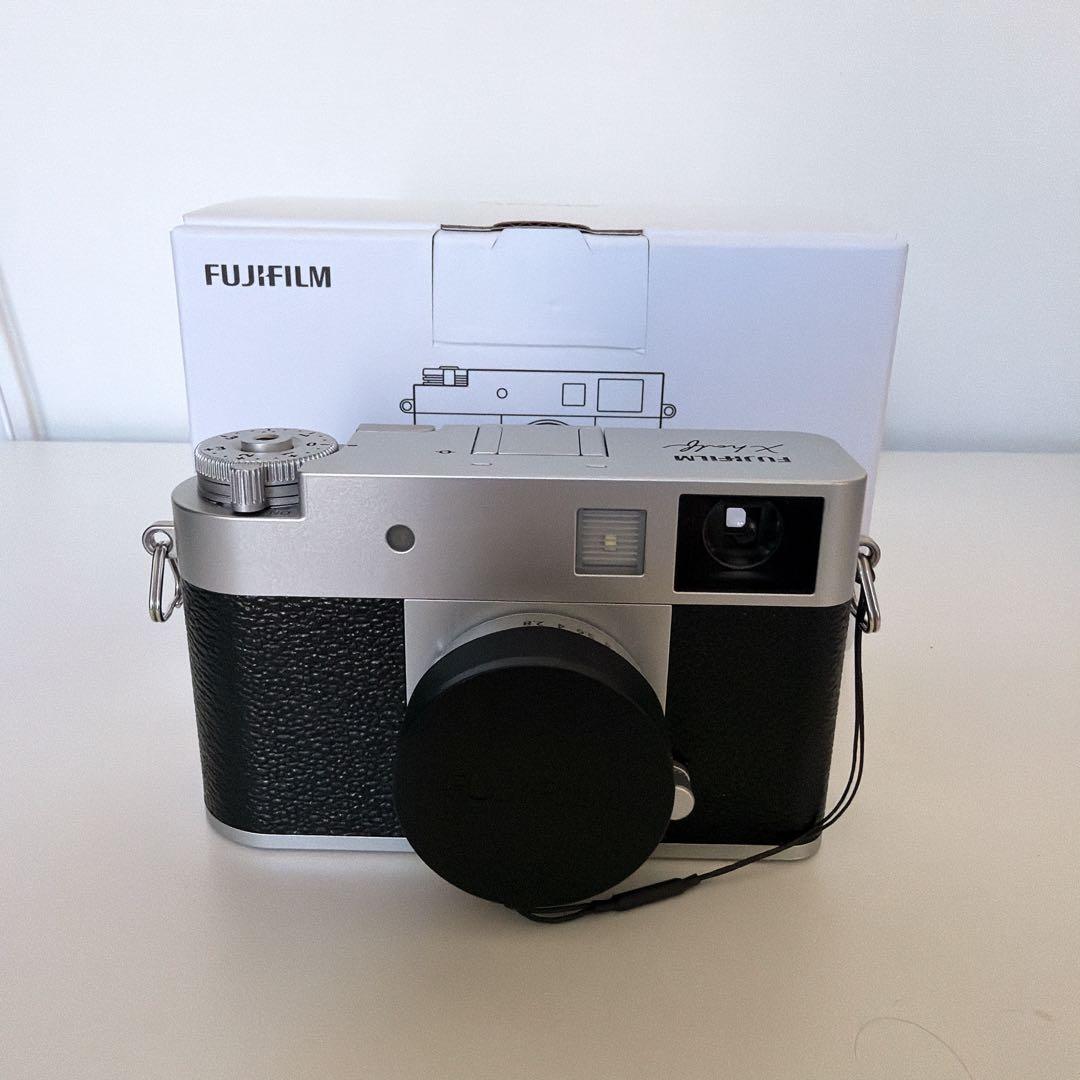 Fujifilm X-half シルバー