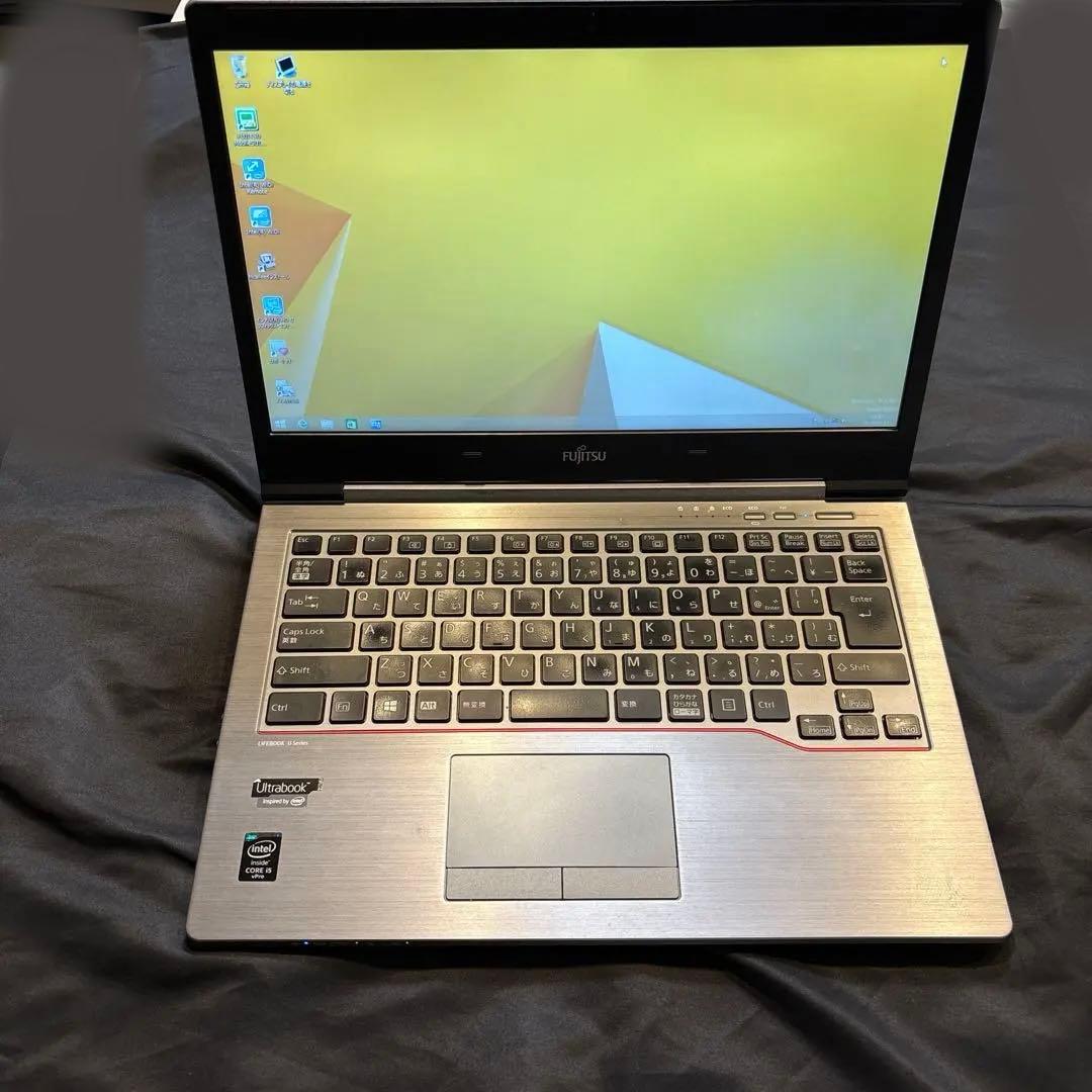 Fujitsu ノートPC Intel i5 8GB RAM ultrabook