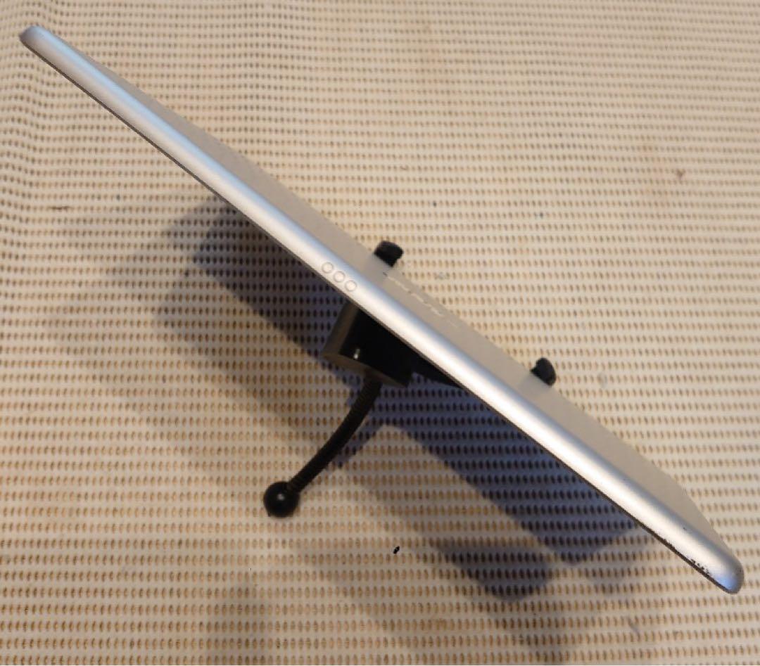 完動品iPad第8世代(A2270)本体32GBシルバー送料込MQ1GD