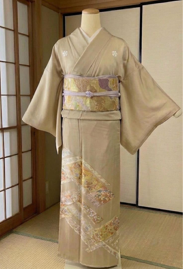 極美品 正絹 色留袖　4点セット 三つ紋 総柄　高級　袋帯　比翼仕立て