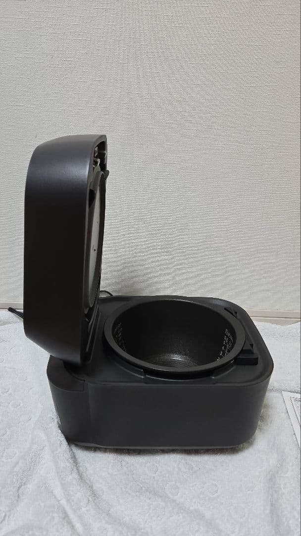 東芝 炎匠炊き 炊飯器 真空圧力ジャー RC-10MGXE5（日本製）