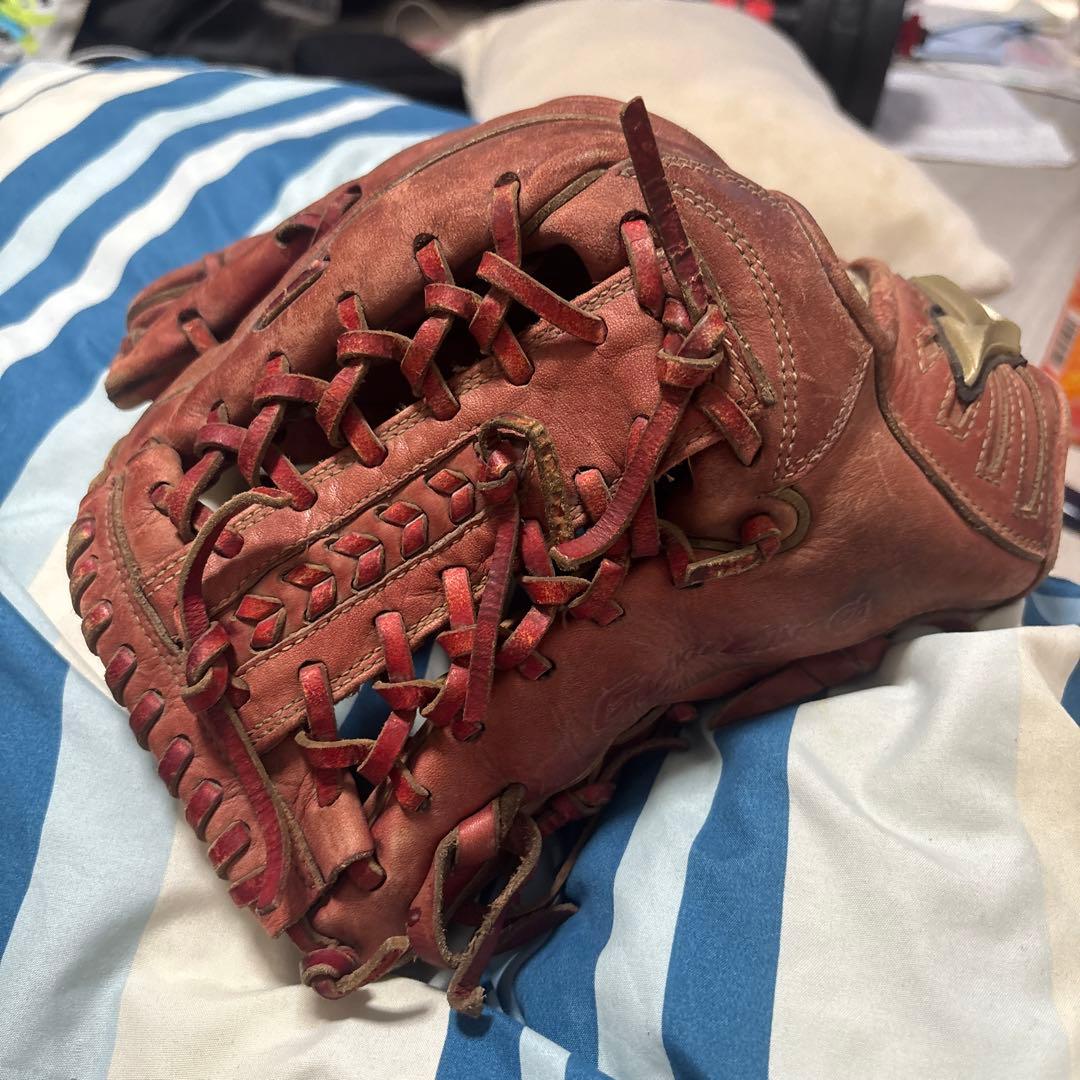 Mizuno 硬式レザーグローブ 赤