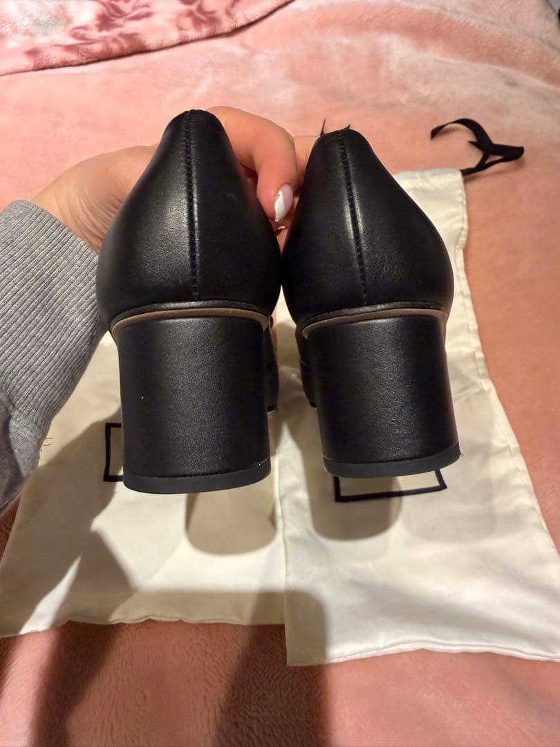 GUCCU 黒レザー ローファー size 39 このキノコ