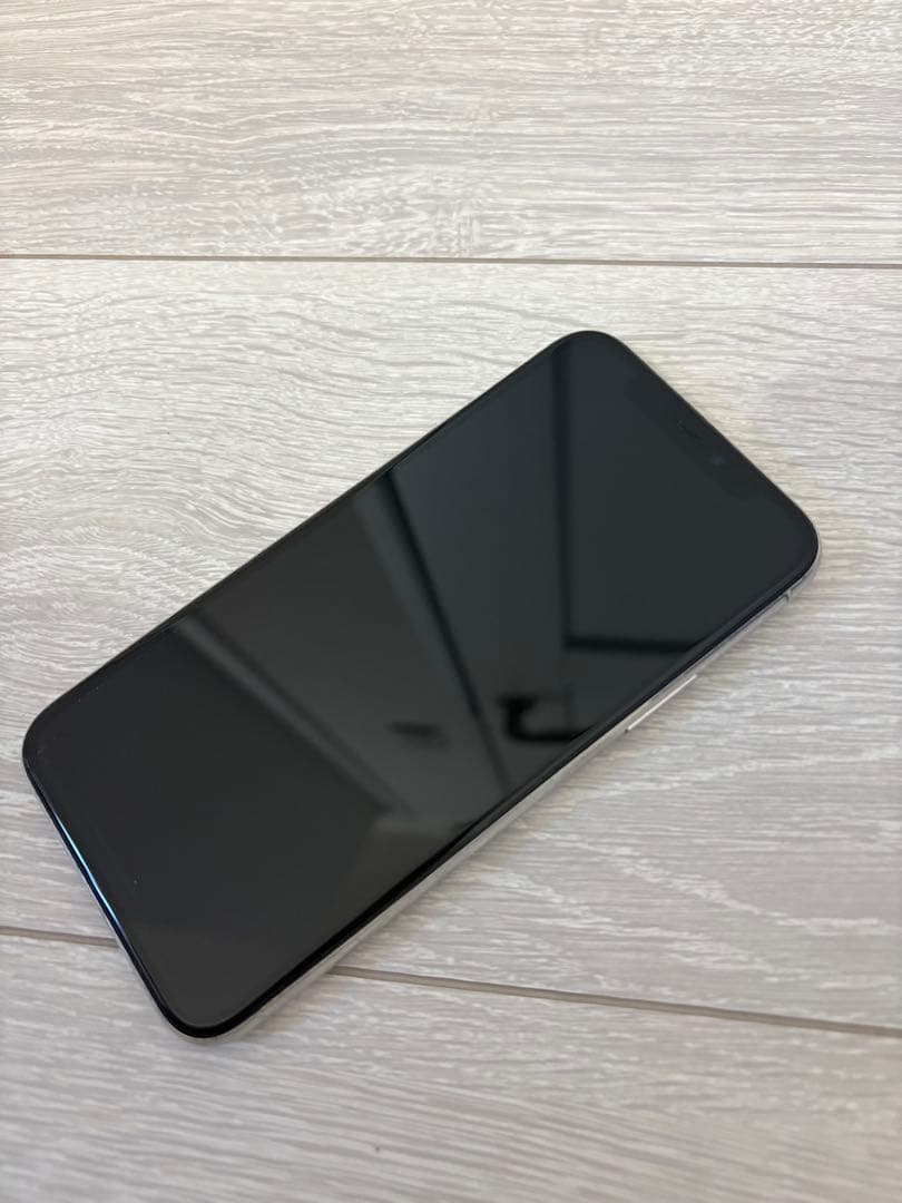 iPhone11proシルバー256gb