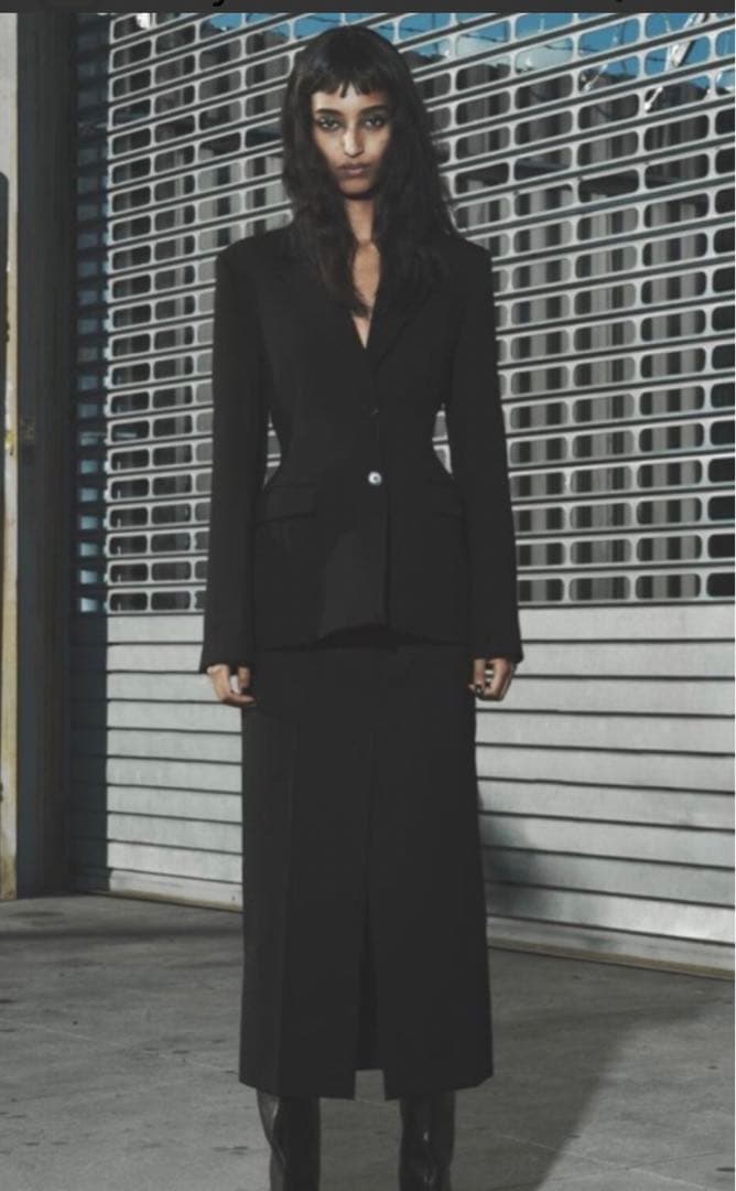 新品タグ付き　ZARA Collectionパデットショルダーテイラードブレザー