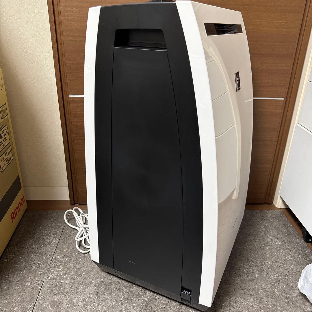 超美品　SHARP 2021年製 除加湿空気清浄機 KC-HD70-W