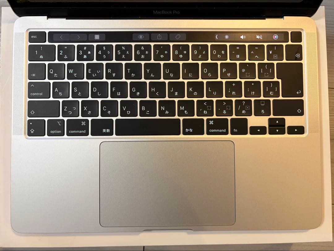 美品箱ありMacBook Pro 2020 13インチ i5 512GBシルバー