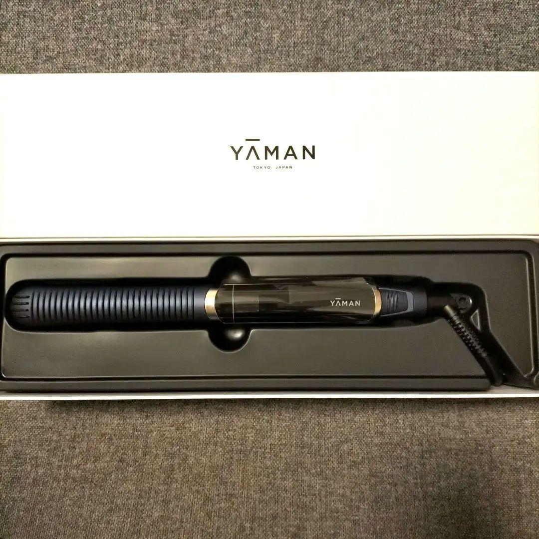 【新品未使用】　【YAMAN スムースアイロンフォトイオン　YJHBOL】
