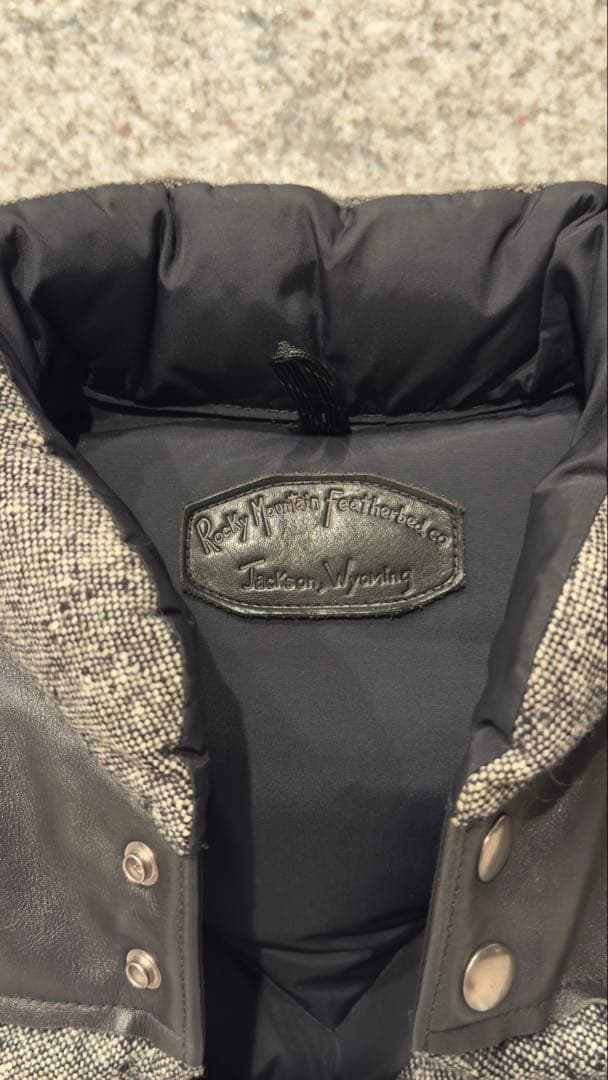Rocky Mountain ダウンベスト size 38／グレー