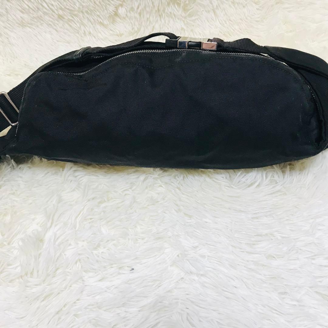 【極美品】グッチ ボディバッグ シェリーライン ナイロン ブラック